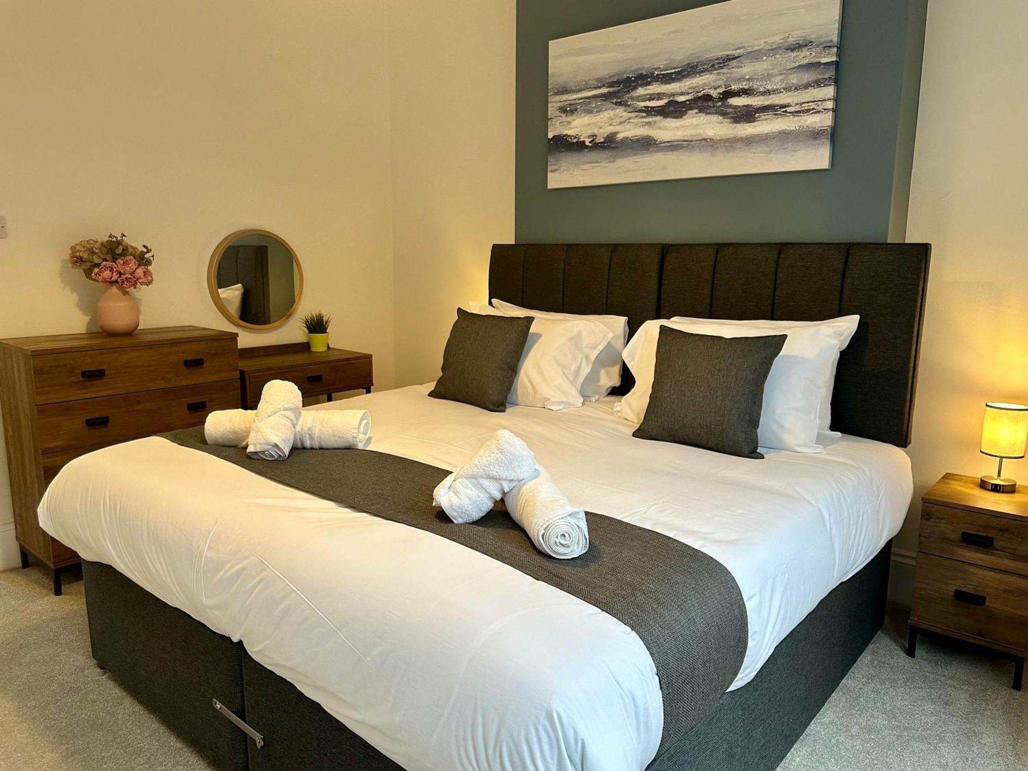 Hyde Brewery House - 2 Bedroom House With Parking Winchester Exterior foto